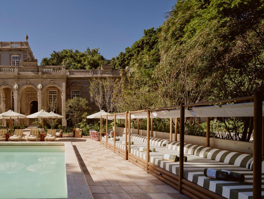 An image of Soho House Mexico City poolside